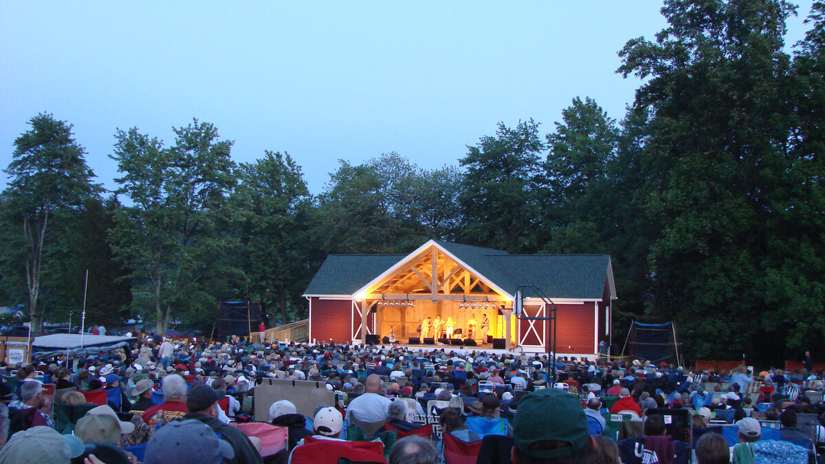 Gettysburg bluegrass festival barn stage with a crowd in front